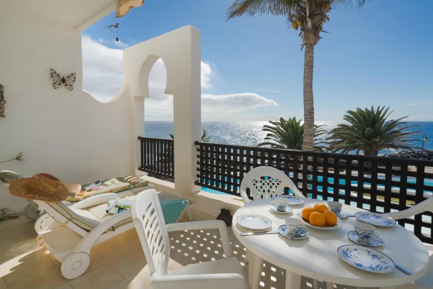 Magnifico Alojamiento Con Vistas Al Oceano Costa Teguise Eksteriør bilde